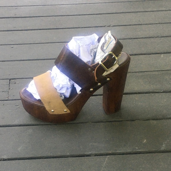 STEVE MADDEN Platform Heel - Picture 3 of 8